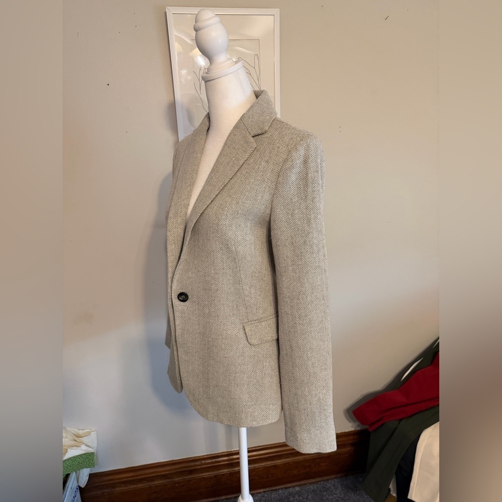 Mural Herringbone Navy Lined Suit Jacket - Picture 2 of 5